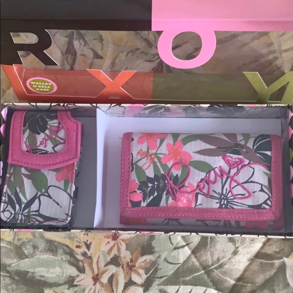 ROXY WALLET & CELL CASE SET